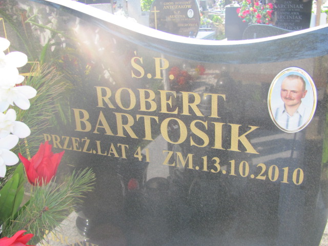 Robert Bartosik 1968 Kalisz św. Józefa Tyniecki 0302 - Grobonet - Wyszukiwarka osób pochowanych