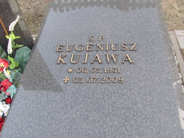 Eugeniusz Kujawa 1931 Kalisz św. Józefa Tyniecki 0302 - Grobonet - Wyszukiwarka osób pochowanych