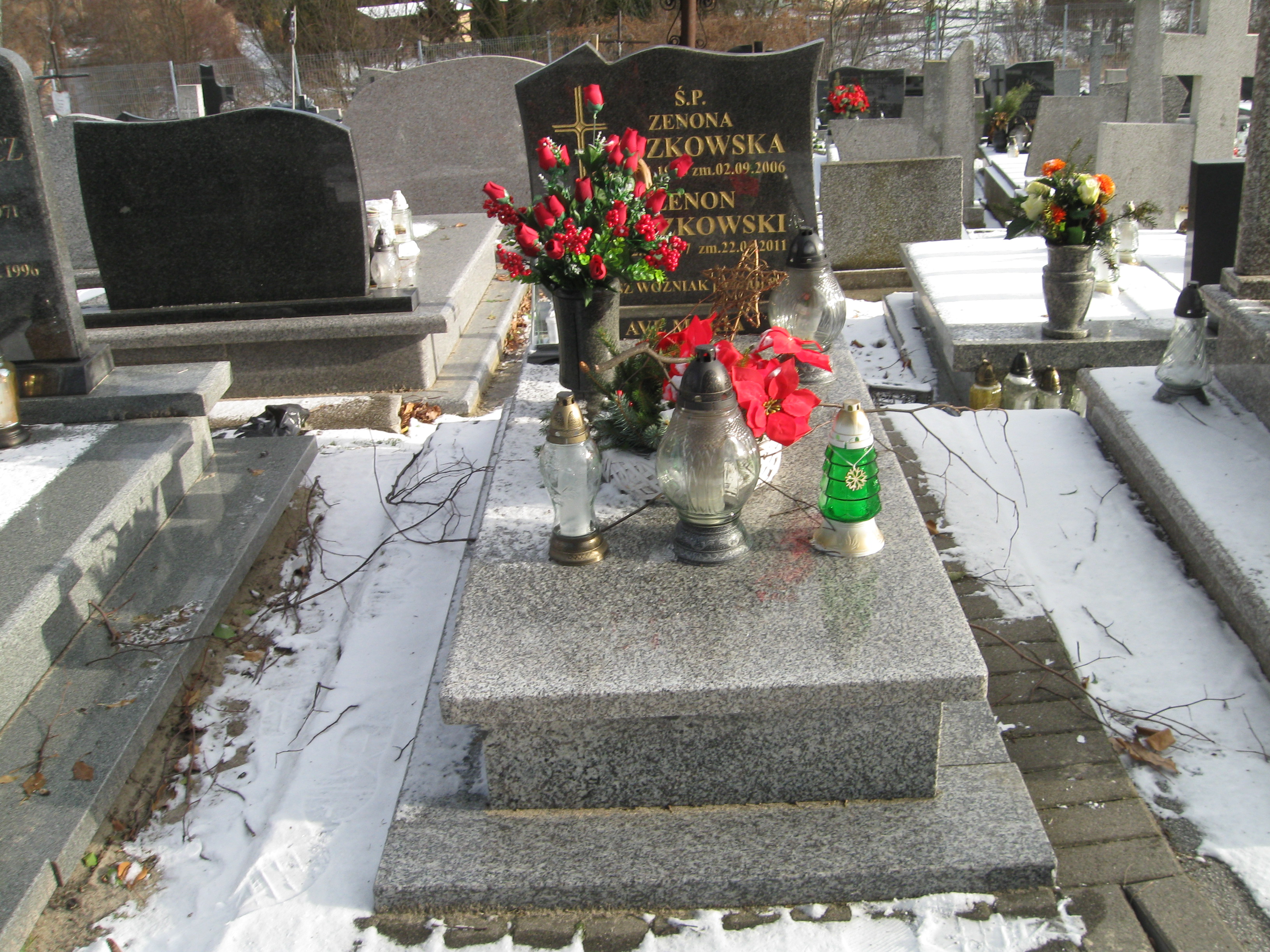 Grób Zenon Paszkowski