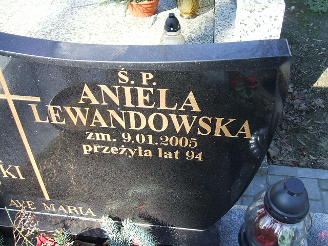 Waldemar Kosakowski 1940 Kalisz św. Józefa Tyniecki 0302 - Grobonet - Wyszukiwarka osób pochowanych