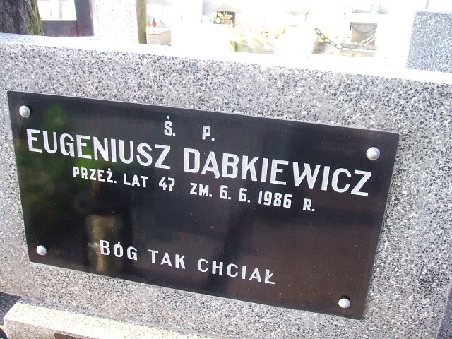 Grób Irena Dąbkiewicz