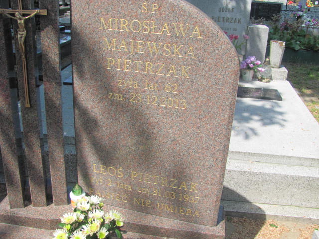 Mirosława Majewska Pietrzak Kalisz św. Józefa Tyniecki 0302 - Grobonet - Wyszukiwarka osób pochowanych