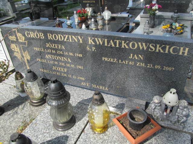 Helena Kwiatkowska 1946 Kalisz św. Józefa Tyniecki 0302 - Grobonet - Wyszukiwarka osób pochowanych